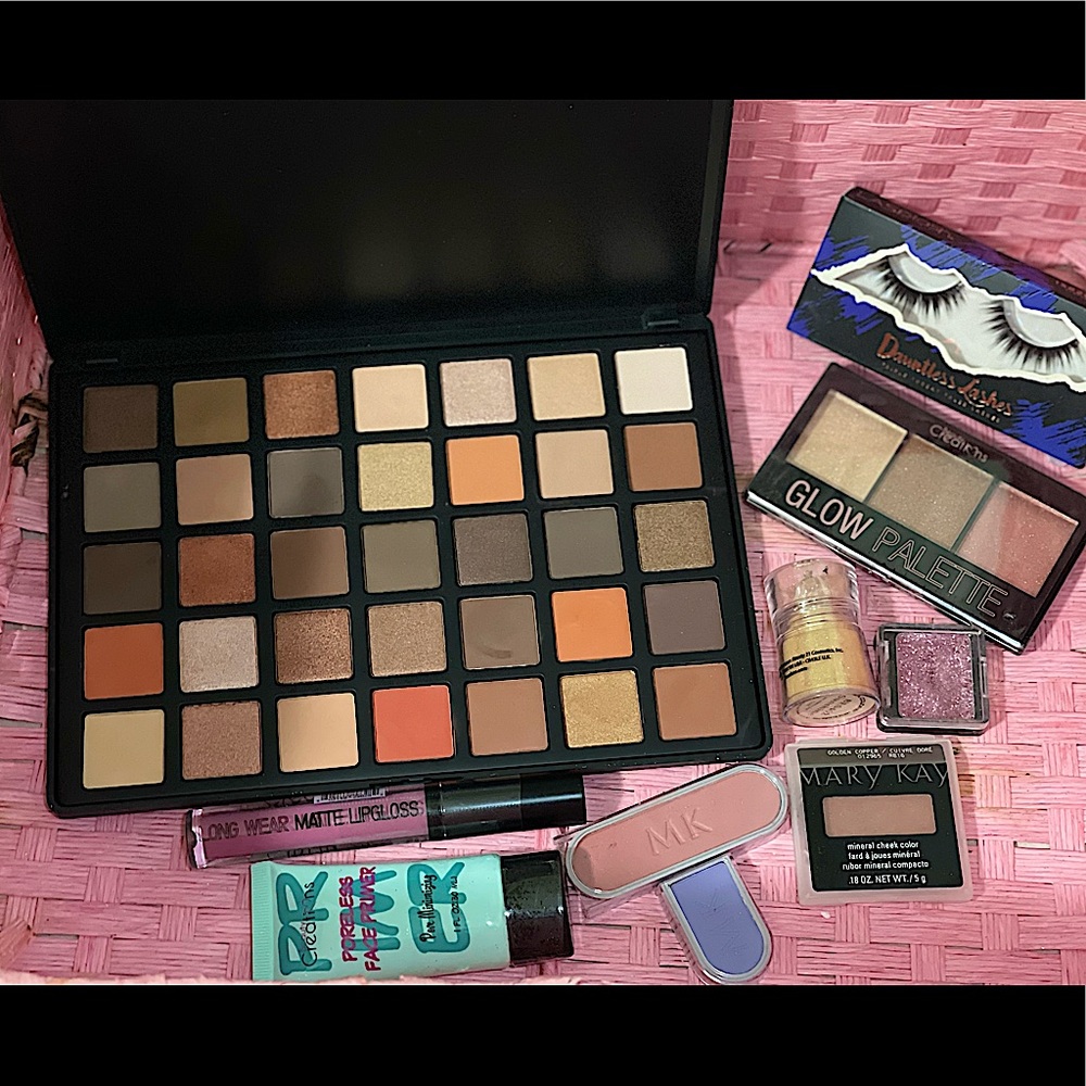 Set beauty Creations and Mary Kay